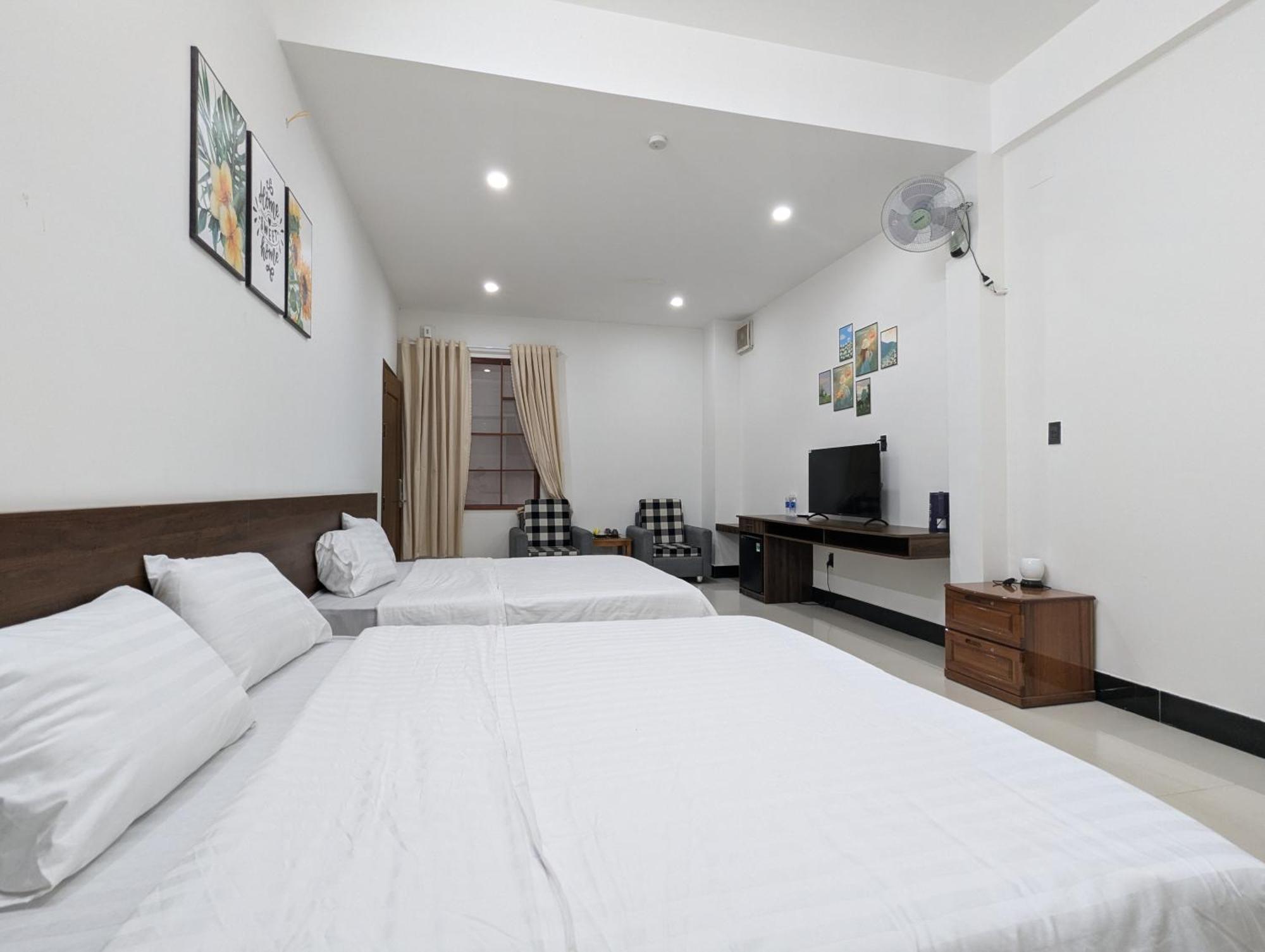 Friendly Homestay コントゥム エクステリア 写真
